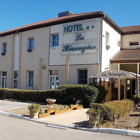 Hotel La Berangere Перуж Екстер'єр фото